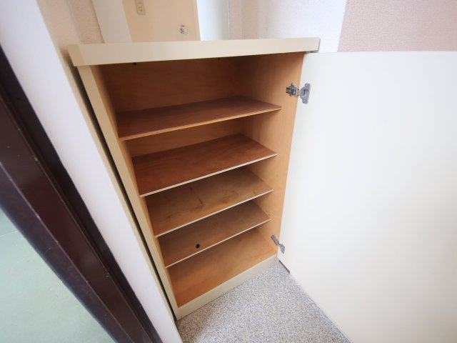 フェリス東生駒の収納