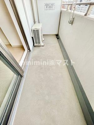 南堀江アパートメントシエロのバルコニー