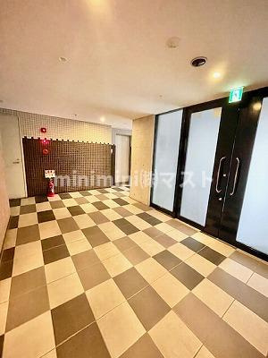 南堀江アパートメントシエロのロビー