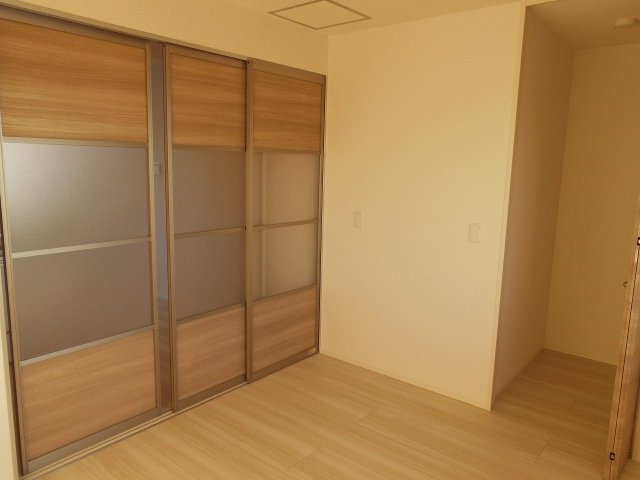 D-roomル・シャン・ドゥ・フルールの洋室