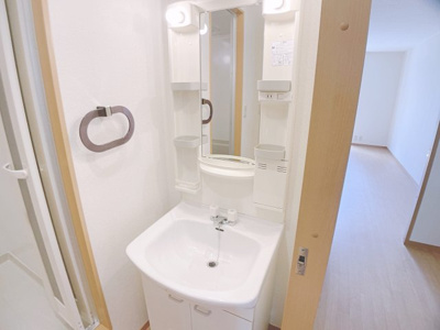 【洗面所】 | エスペランサ【名古屋市賃貸・ウォークインクローゼット】