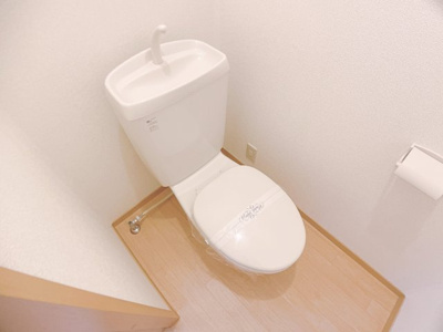 【トイレ】 | エスペランサ【名古屋市賃貸・ウォークインクローゼット】