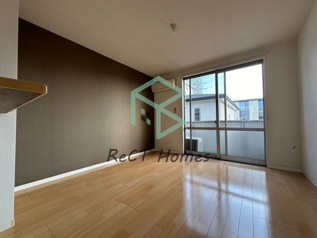 ウェル・エンジュの居間・リビング