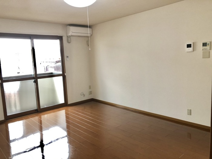 オーシャンソレイユ Ｄの居間・リビング|ＬＤＫ