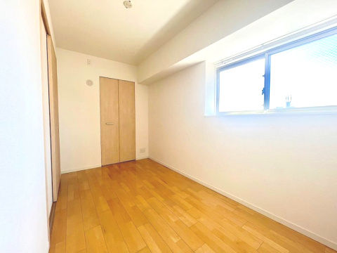 ワコーレ住吉本町ファーストの洋室|個人の部屋や寝室として使える洋室です