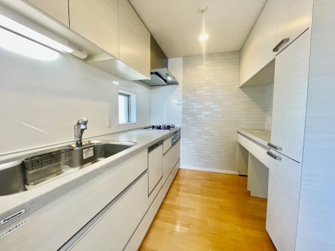 ワコーレ住吉本町ファーストのキッチン|お料理しやすいキッチンです