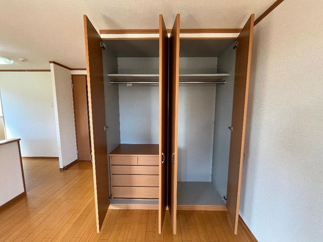 原田様メゾネットＡ棟の収納