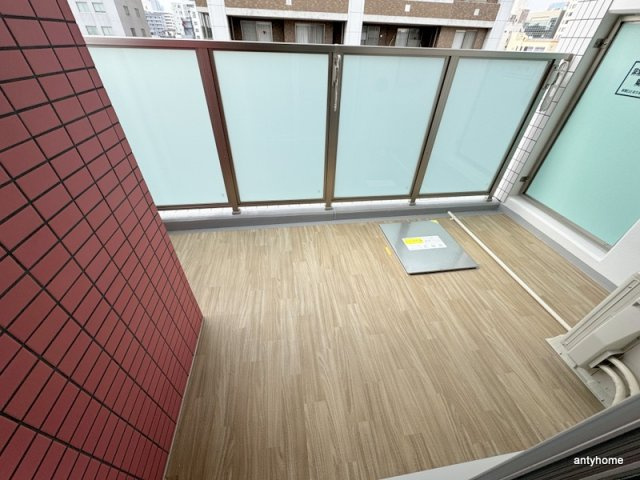 ビガーポリス486与力町公園Ⅱ　仲介手数料無料のバルコニー