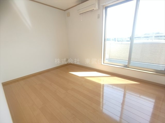 【子供部屋】 | 川越市下松原 | 洋室中央、お子さんのためのお部屋にいかがでしょうか