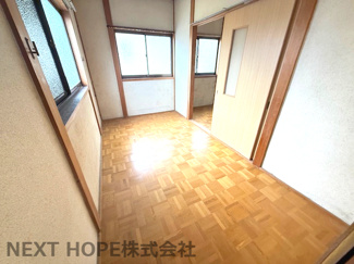 【洋室】 | 川西市錦松台中古テラスハウス　 | ２階洋室４帖です♪