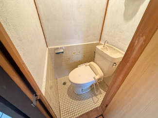 【トイレ】 | 川西市錦松台中古テラスハウス　 | トイレです♪