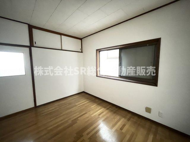 善根寺町1丁目中古戸建の洋室|きれいな洋室です