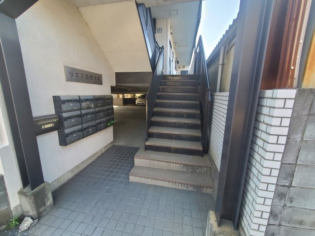 リエス岩槻本町のエントランス|エントランスです