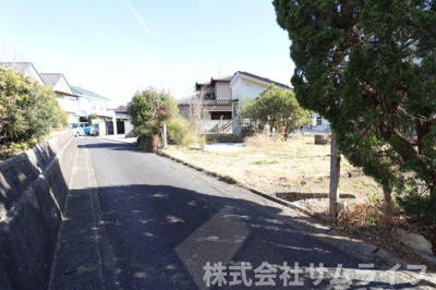 【前面道路含む現地写真】 | 小正建築条件無し売地
