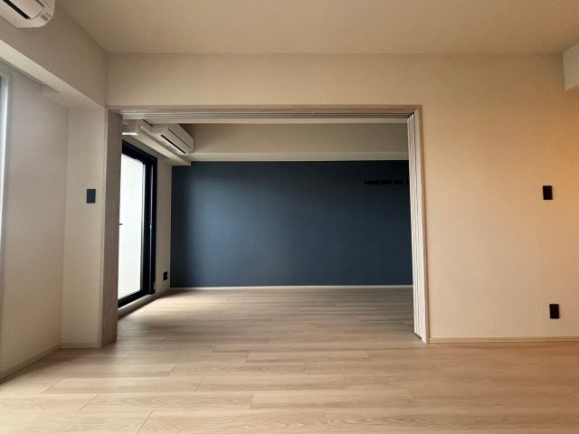 リッツ新大阪プレミアムの居間・リビング