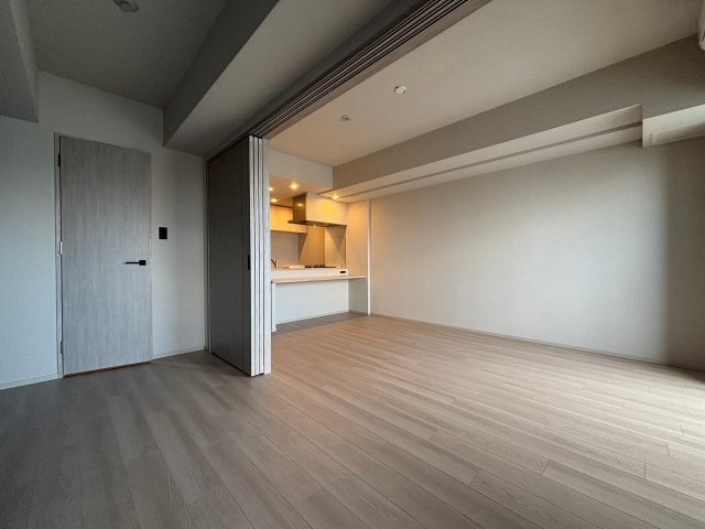 リッツ新大阪プレミアムの居間・リビング