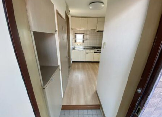 230セゾン立花の内装