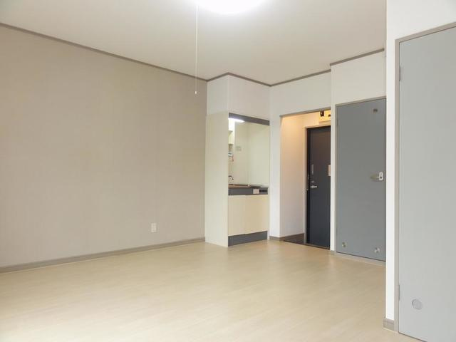 【居間・リビング】 | ユニテック東海大前１