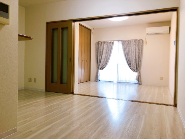 ベルカルムS Ⅱの洋室