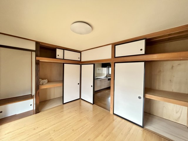 【中古戸建】高崎市棟高町の洋室|■洋室