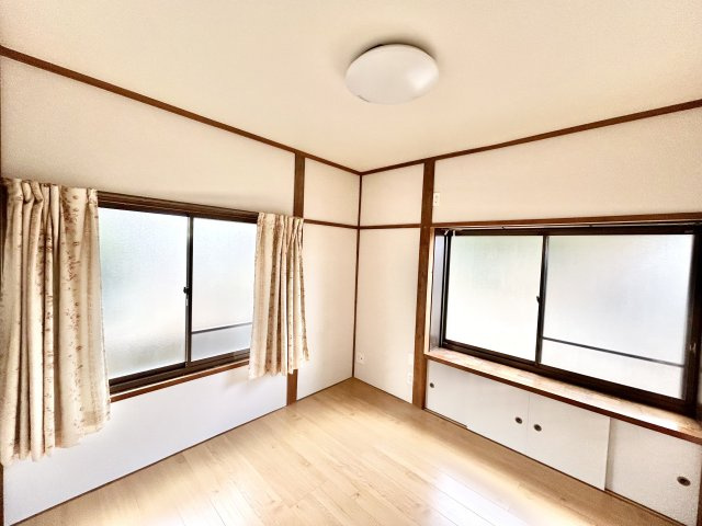 【中古戸建】高崎市棟高町の洋室|■洋室