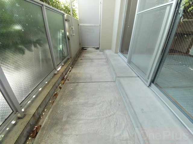 アプリーレ北青木のバルコニー