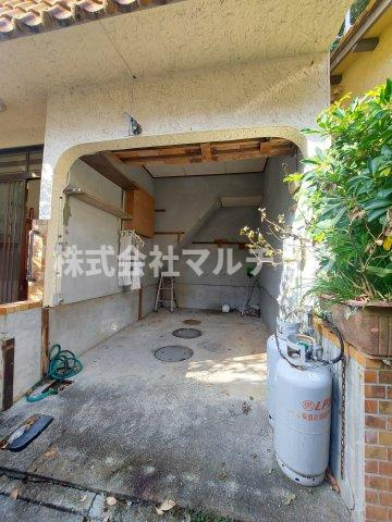 光葉台戸建ての駐車場|駐車場があるので、車を買う予定の方も安心です