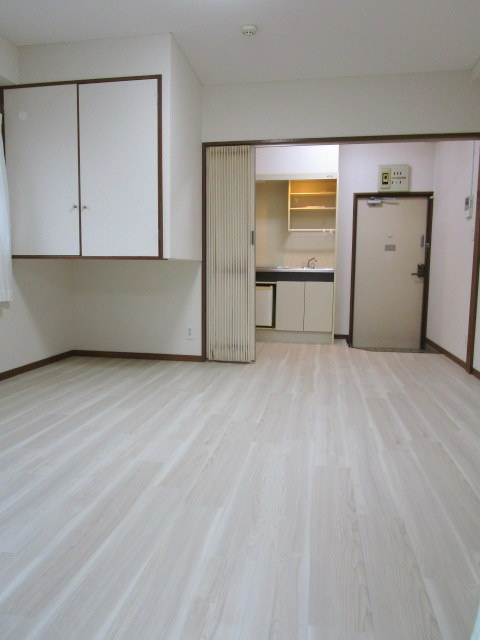 宮内商事ビルの寝室