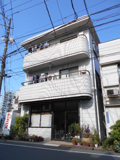 宮内商事ビルの外観