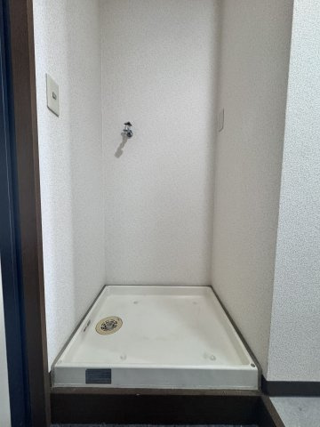 シェリーカラーの設備|室内洗濯機置き場