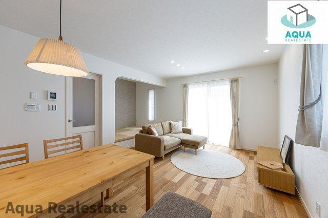 木田郡三木町大字下高岡の新築一戸建