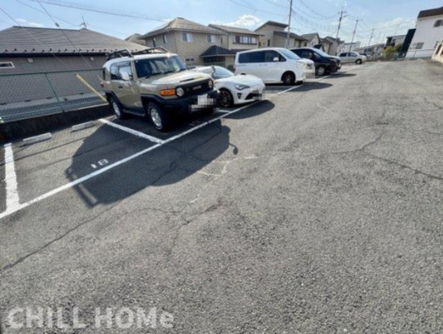 サンライズハイツの駐車場|他社様掲載物件もまとめてご紹介、ご案内可能です(^^)/