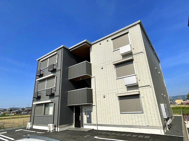 アクアポルタの外観|キレイな外観です。