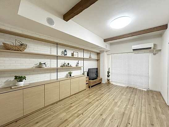 【居間・リビング】