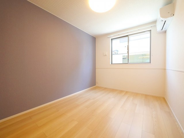 マホラの洋室|落ち着いた色調の洋室です