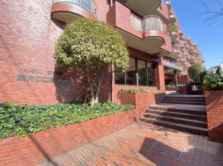 【エントランス】 | ご自宅から現地まで、当社スタッフがお車にて、「お迎え・お送り」をしております。ぜひお気軽にお問い合わせくださいませ♪
2024年11月14日撮影