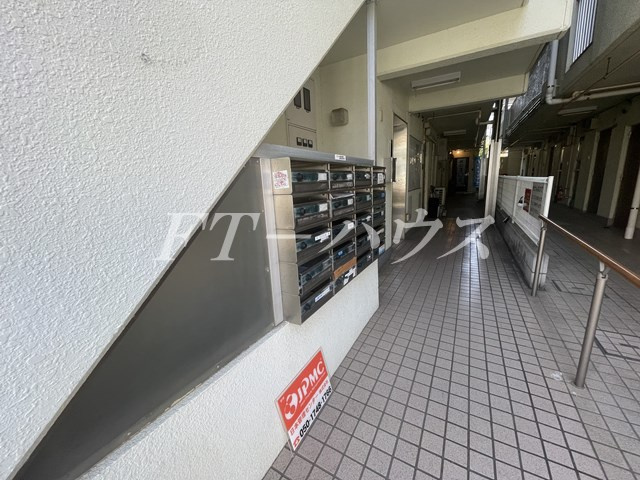 ラレーブ北習志野のロビー