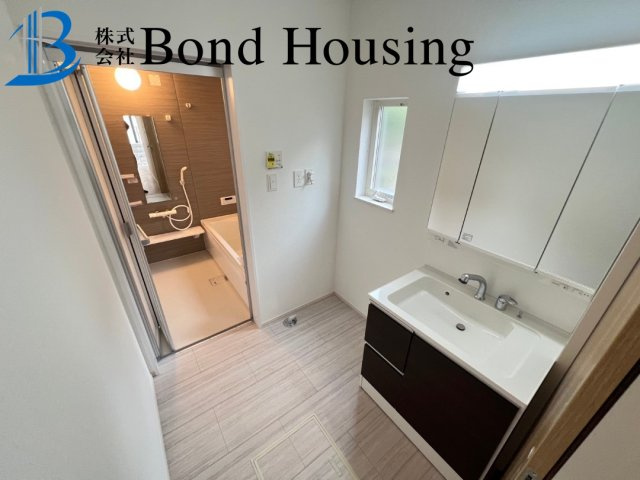 駐車２台　全室南向き　大久保町山手台２丁目 2号棟 新築戸建のその他