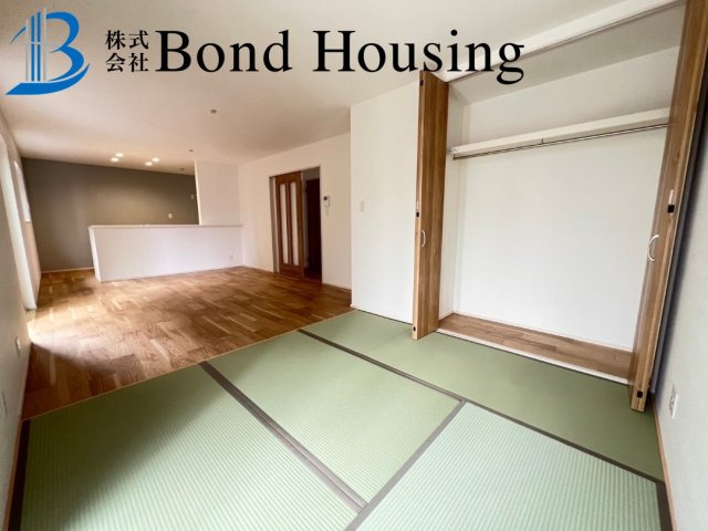 駐車２台　全室南向き　大久保町山手台２丁目 2号棟 新築戸建の和室