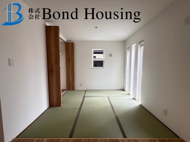 駐車２台　全室南向き　大久保町山手台２丁目 2号棟 新築戸建の和室