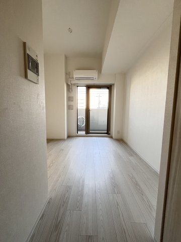 大阪市都島区都島本通４丁目の賃貸マンションの居間・リビング