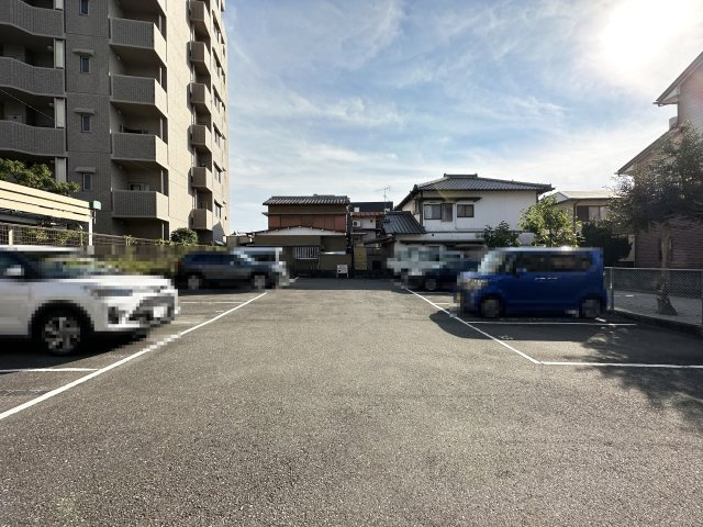 サワベマンションの駐車場