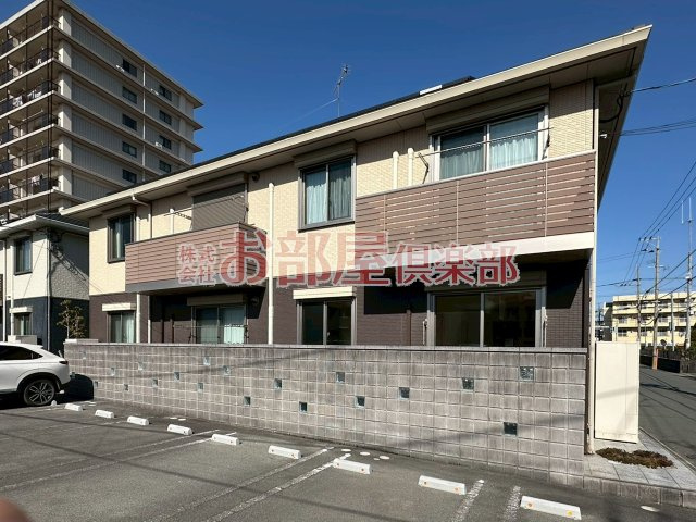 HEARTY’S　ENT　F棟