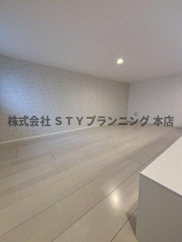 仲介手数料０円！Globe amaranth庄内通の洋室