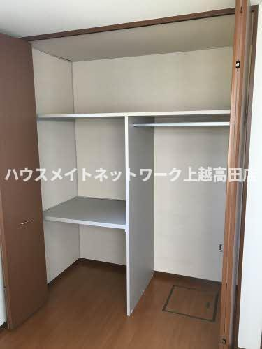 クローバーの収納|クローゼット