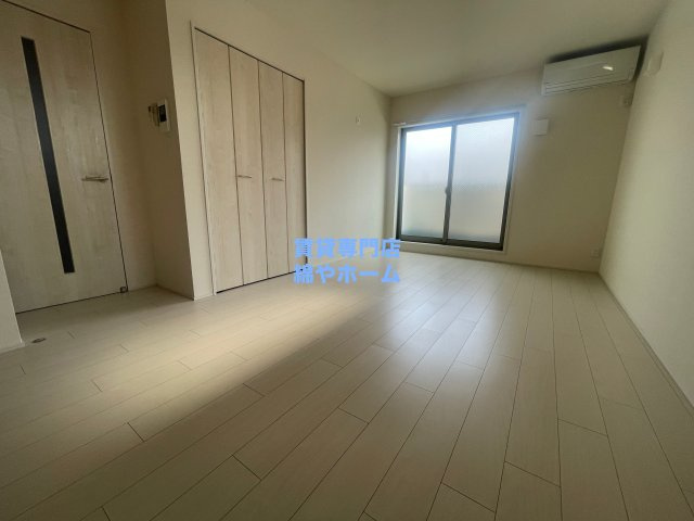 フジパレス杉本町駅西Ⅵ番館の居間・リビング|おしゃれな居間です