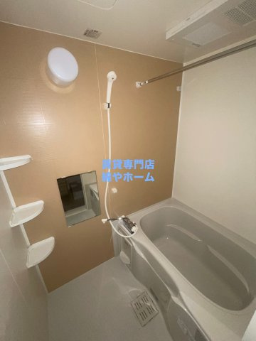 フジパレス杉本町駅西Ⅵ番館の浴室|日々の疲れを癒すお風呂付です