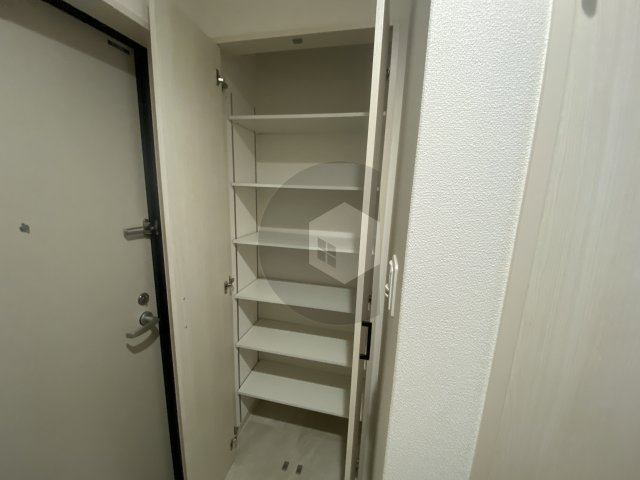 クリエオーレ吉田下島の収納