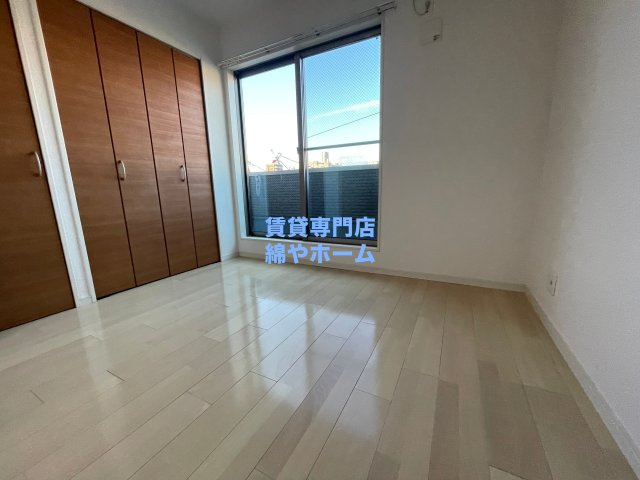 メゾン・オークルⅠの洋室|広々とした洋室です