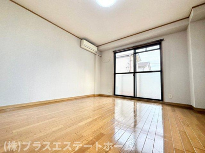 【居間・リビング】 | フルール須磨